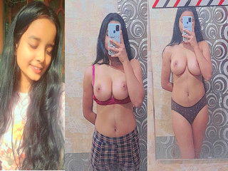 Hot Desi girl Shows Her Nude Body